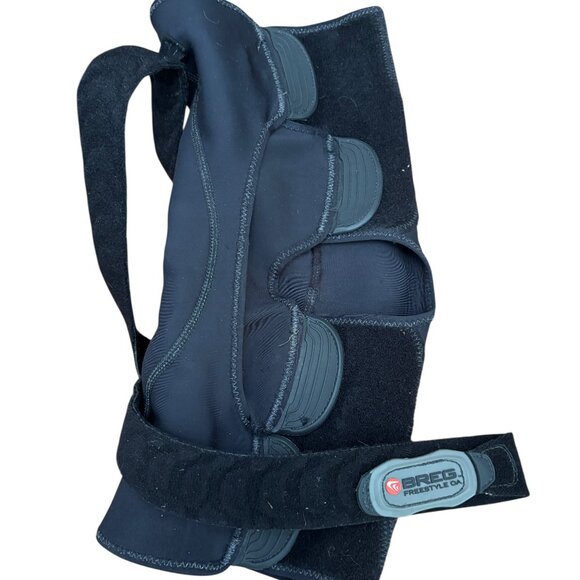 BREG Freestyle OA Knee Brace Left Leg Medial OA Size Medium - Picture 3 of 9